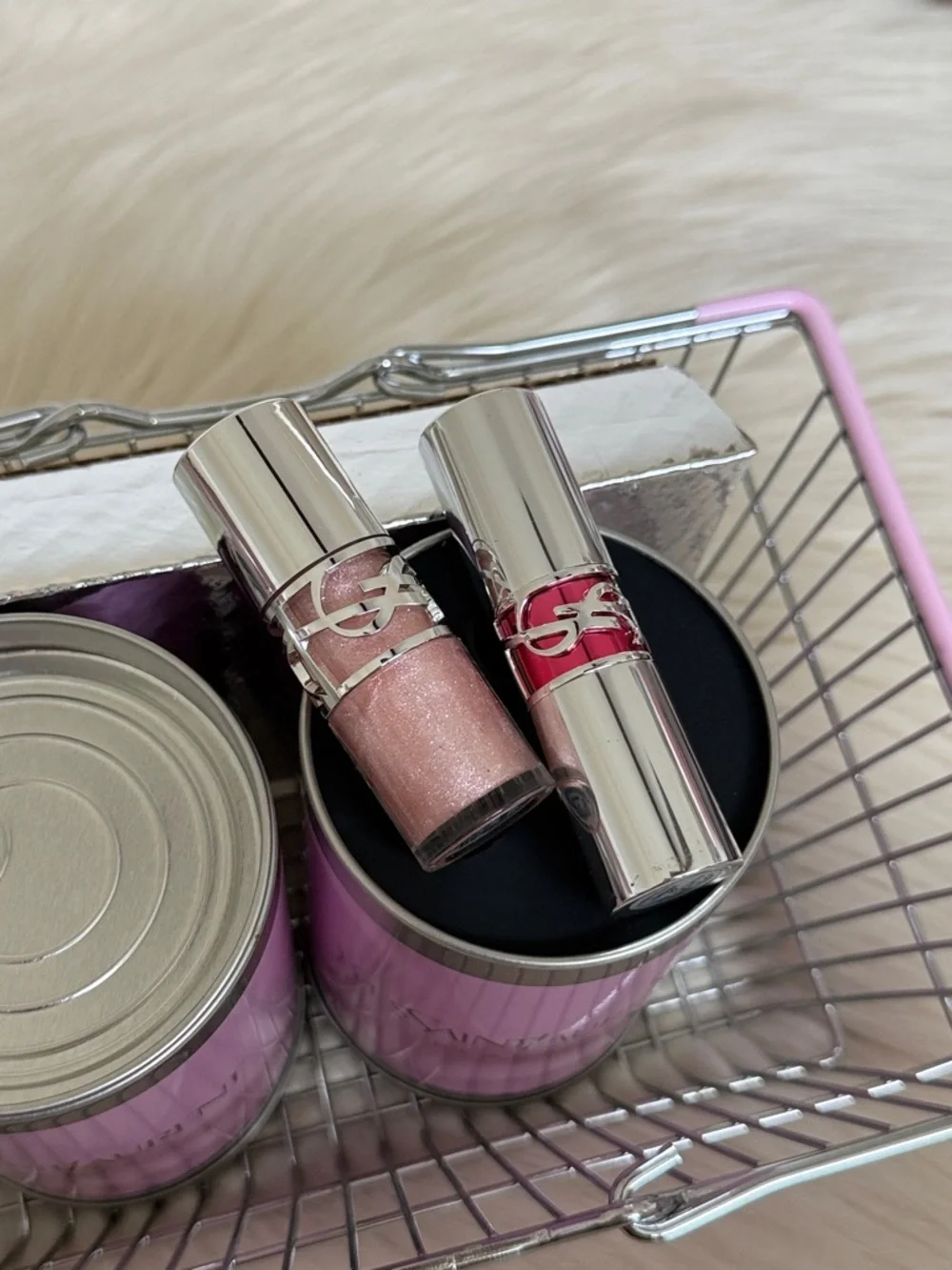 YSL Beauty PR make me blush fuchsia fizz, loveshine gloss, candy glaze lip gloss - Picture 4 of 13